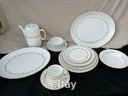 100 pcs Royal Worcester Verona Porcelain china dish set un used cream soup bowls