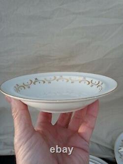 100 pcs Royal Worcester Verona Porcelain china dish set un used cream soup bowls