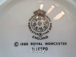 1966 ROYAL WORCESTER Fine China ALLEGRO Service for 8 made in England 5 piece