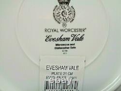2 ROYAL WORCESTER EVESHAM VALE 5 PIECE PLACE SETTINGS UNUSED (Free Shipping)