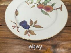 2place settings 10pc ROYAL WORCESTER EVESHAM GOLD FRUIT PATTERN plates cups MINT