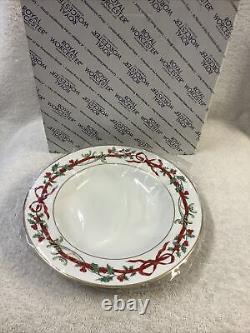 4 Pc Set Royal Worcester Holly Ribbons Soup Bowls 91/4 England Brand New