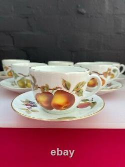 6 x Royal Worcester Evesham Gold Extra Large Breakfast Cups and Saucer Set RARE