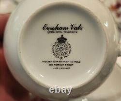 8 SETS Royal Worcester Evesham Gold Breakfast Cup and Saucer Set