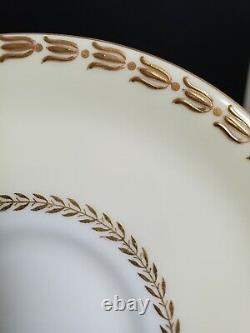 ANTIQUE ROYAL WORCESTER GOLD LAUREL CREAM AND WHITE 8 Setting Dinner Salad Cup