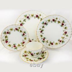 BACCHANAL by Royal Worcester 5 Piece Setting NEW NEVER USED made in England