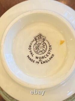 Estate Sale 1951 Service for 12 Royal Worcester Embassy Green Bone China Set