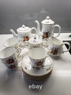 Full Set China Dishes Delecta (Coburg Shape) by Royal Worcester