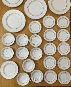 LOT Vintage Royal Worcester Gold Chantilly Bone China Set 29 Pieces