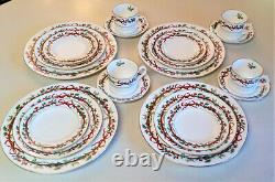 Lot 4 Royal Worcester HOLLY RIBBONS 5 pc SETTINGS From ENGLAND 20 Pcs Total