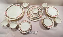 Lot 6 Royal Worcester HOLLY RIBBONS 5 pc SETTINGS From ENGLAND 30 Pieces Total