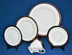 New ROYAL WORCESTER England Gold Rings Blue Band MOUNTBATTEN 5 Pc Place Setting