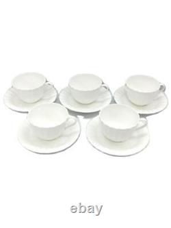 ROYAL WORCESTER #4 Cup & Saucer 5-piece set white