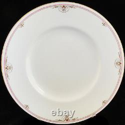 ROYAL WORCESTER ROYAL COURT 5 Piece Place Setting NEW NEVER USED made in England