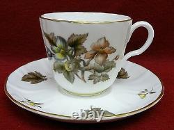 ROYAL WORCESTER china DORCHESTER pattern 60-piece SET Place Settings for 12