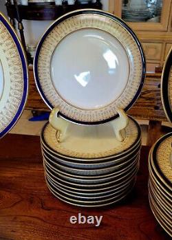 Royal China Works Worcester Cobalt Gold 29 Pc Dinner Plate Soup Tureen 12 Set