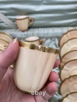 Royal Worcester 12 Tea Cup Saucer Set In Original Silk Box Blush Ivory