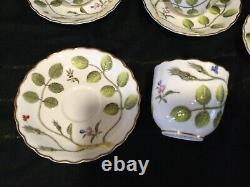 Royal Worcester Blind Earl Raised-Scalloped-Gold 4 Coffee Cups & Saucers