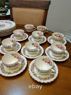 Royal Worcester Bournemouth China Dinnerware Set Vintage England Service for 8