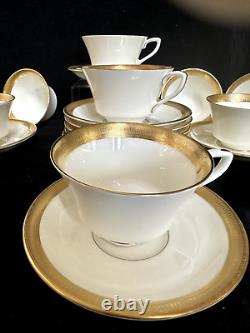 Royal Worcester Durham Fine Bone China Cups and saucers lot of 12