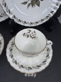 Royal Worcester ENGADINE Fluted Dinner/Salad/Cream Soup/Teacup/ -Service/8-48 Pc