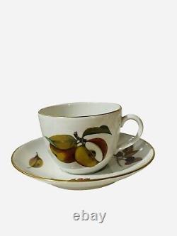Royal Worcester EVESHAM GOLD Tea Cup & Saucer Set Lot Of 8 (16 Pieces) 1961 VTG