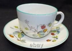 Royal Worcester England Strawberry Fair 6 Cups & Saucers Turquoise Trim