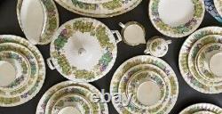 Royal Worcester Fine Bone China, Vine Harvest, 1978, Eng, Table Service For 8