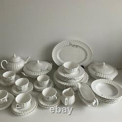 Royal Worcester Green Bamboo Dinner & Breakfast Set 6 Place Sitting. 43 Pieces