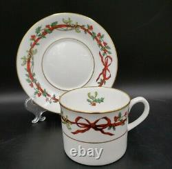 Royal Worcester HOLLY RIBBONS (ENGLAND) 8 Cup & Saucer Sets MINT 2ND