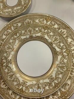 Royal Worcester Harewood 1 5 Pieces Place Setting