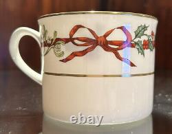 Royal Worcester Holly Ribbons 5 Piece Set Set Christmas England