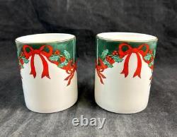 Royal Worcester Holly Ribbons Green Set of 2 Mugs