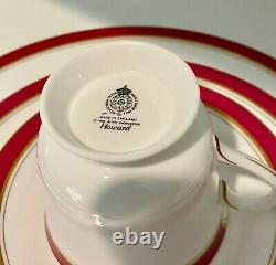 Royal Worcester Howard Ruby Fine English Bone China 5 pc setting Service for 4