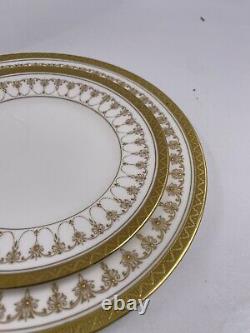 Royal Worcester Imperial White Gold 5-Piece Place Setting Crafted England Rare