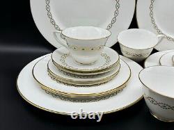 Royal Worcester Lavalliere 5 Piece Place Setting x 4 Bone China 20 Pcs