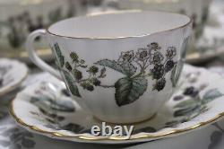 Royal Worcester Lavinia China 66 pieces 12settings+extra pieces mint