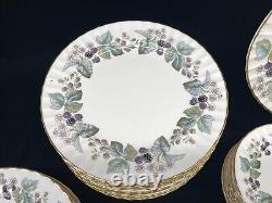 Royal Worcester Lavinia Fruits Fine Bone China England, 86 pcs