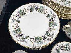 Royal Worcester Lavinia Fruits Fine Bone China England, 86 pcs