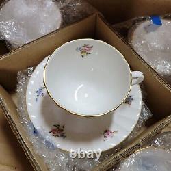 Royal Worcester Roanoke 20 Piece Set Plates Cups Floral Pattern China JH1757