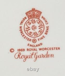 Royal Worcester Royal Garden Group of 7