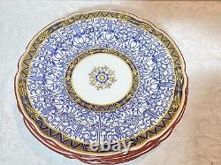 Royal Worcester Royal Lily rare scalloped edges dinner plates, set of 12, FAB