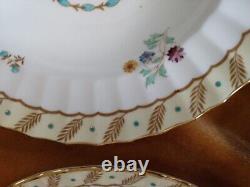 Royal Worcester Set of 5 Surrey hand painted Floral 8 inch soup bowls gold rim