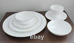 Royal Worcester Snow Z2699-1 Gold Trim 7-Piece Serving Set Vintage