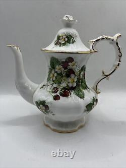 Royal Worcester Spode Hammersley Bone China Strawberry Ripe Coffee Pot Set