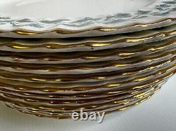 Set of 12 Royal Worcester Royal Oak Gold Rim Dinner Plates Made in England 10.5