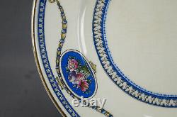 Set of 6 Royal Worcester Crown Ware Cameo Pattern 8 Inch Earthenware Plates