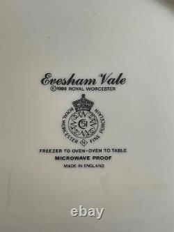 Set of 6 Royal Worcester EVESHAM VALE Dinner Plates Made in England