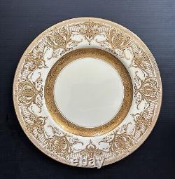 Set of 8 Antique Royal Worcester England Gold Encrusted Dinner Plates