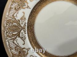 Set of 8 Antique Royal Worcester England Gold Encrusted Dinner Plates